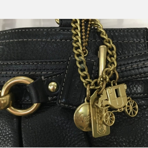 2008 Coach Pleated Hamptons Caryall Tote - Picture 2 of 7